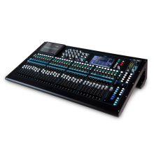 Allen & Heath QU-32C Цифровой микшерный пульт