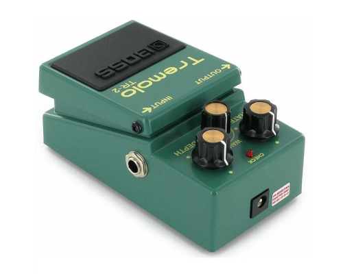 Boss TR-2 Эффект Tremolo