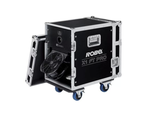 Robe X1 FT PRO Генератор тумана/дыма 1500 Вт.