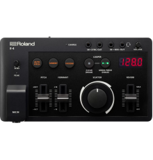 Roland E-4 Вокальный процессор эффектов