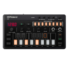 Roland J-6 Цифровой синтезатор