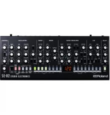 Roland SE-02 Аналоговый синтезатор