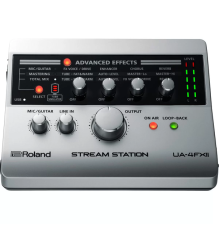 Roland UA-4FX2 Аудиоинтерфейс для интернет-вещания